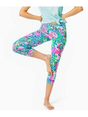 Lilly Pulitzer Women's Sz XXL Luxetic Weekender Blue Pink Print Crop Leggings